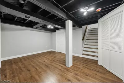 429 Wheatsheaf Rd, Roselle, NJ 07203 - Photo 26