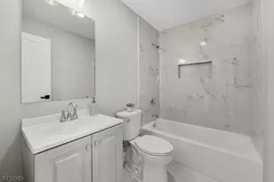429 Wheatsheaf Rd, Roselle, NJ 07203 - Photo 20