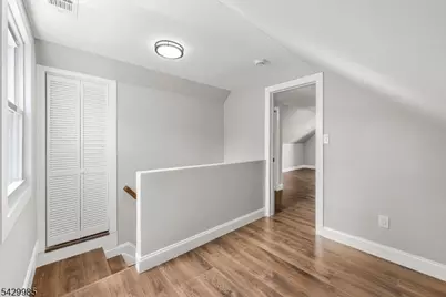 429 Wheatsheaf Rd, Roselle, NJ 07203 - Photo 22