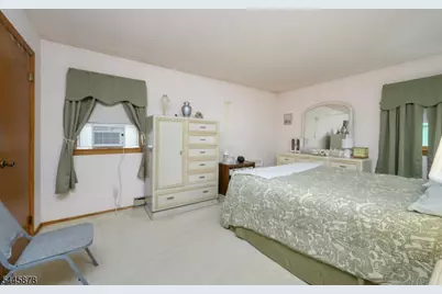 6 Ash Ln, Parsippany, NJ 07034 - Photo 14