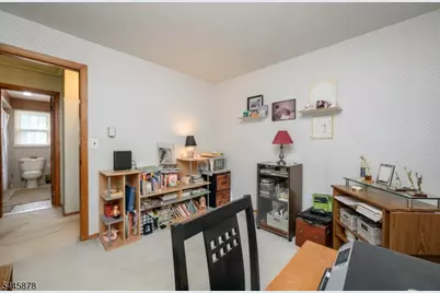 6 Ash Ln, Parsippany, NJ 07034 - Photo 20
