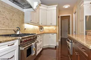 175 Cortland Dr, Saddle River, NJ 07458 - Photo 14