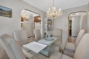105 Baldwin Pl, Bloomfield, NJ 07003 - Photo 6