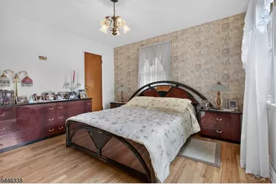 105 Baldwin Pl, Bloomfield, NJ 07003 - Photo 14