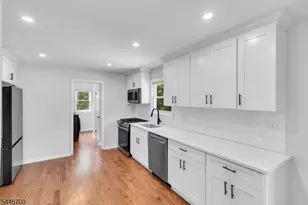 14 Dumont Round, Hillsborough Township, NJ 08844 - Photo 8