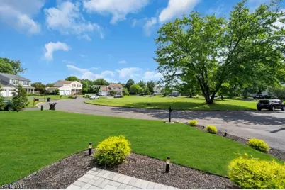 14 Dumont Round, Hillsborough Township, NJ 08844 - Photo 24