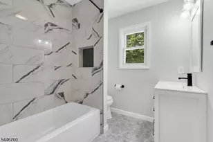 14 Dumont Round, Hillsborough Township, NJ 08844 - Photo 16