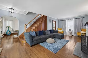 459 Twin Oaks Rd, Union Township, NJ 07083 - Photo 8