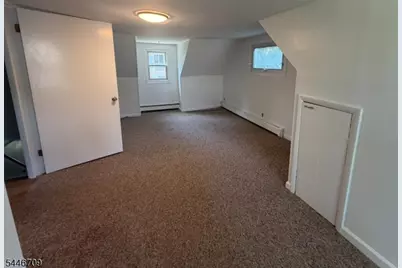 6 Beechwood Trl, Denville, NJ 07834 - Photo 2