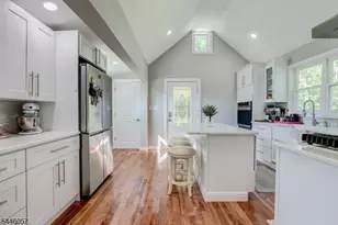 34 Leiv Eirikson Ave, Franklin Township, NJ 08540 - Photo 18