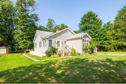 34 Leiv Eirikson Ave, Franklin Township, NJ 08540 - Photo 10