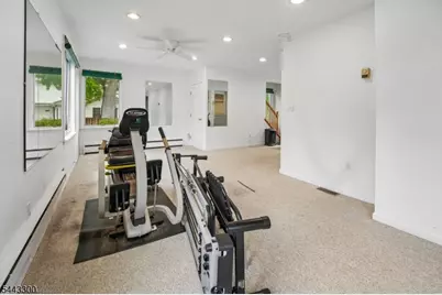 46 Lidgerwood Pkwy, Morristown, NJ 07960 - Photo 14