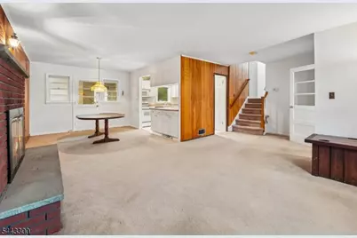 46 Lidgerwood Pkwy, Morristown, NJ 07960 - Photo 4