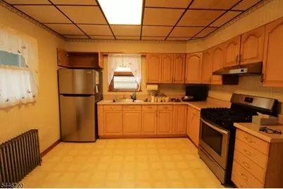 15 Darcy St, Newark, NJ 07105 - Photo 2