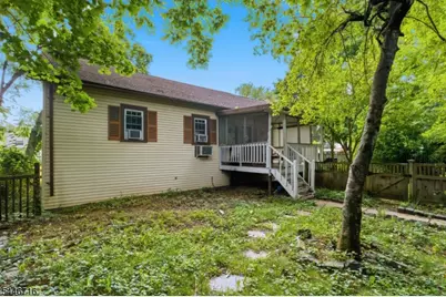 43 1/2 Carlton Ave, Washington Boro, NJ 07882 - Photo 2
