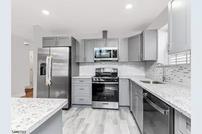 282 W Runyon Street #2, Newark, NJ 07108 - Photo 4