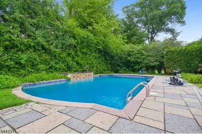 281 Long Hill Dr, Millburn Twp., NJ 07078 - Photo 48
