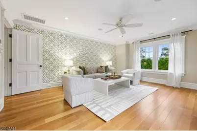 281 Long Hill Dr, Millburn Twp., NJ 07078 - Photo 34