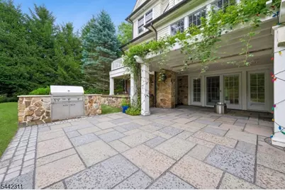281 Long Hill Dr, Millburn Twp., NJ 07078 - Photo 46