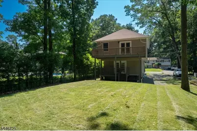 139 Harris Ave, Hopatcong, NJ 07874 - Photo 40