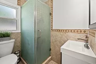 79 Susan Ct, Clifton, NJ 07012 - Photo 10