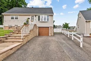 79 Susan Ct, Clifton, NJ 07012 - Photo 1