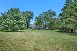 1094 Cambridge Ln, Bridgewater, NJ 08807 - Photo 44