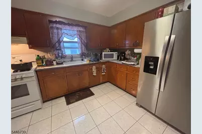 81 Mount Vernon Ave, Irvington, NJ 07111 - Photo 12
