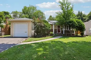 28 Warwick Cir, Springfield, NJ 07081 - Photo 1