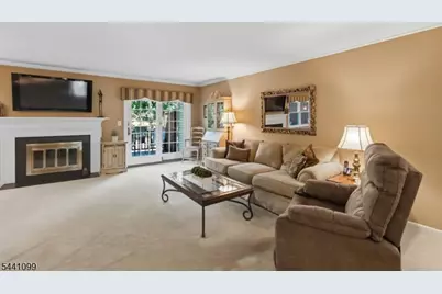 47 Independence Way, Morris Township, NJ 07960 - Photo 4