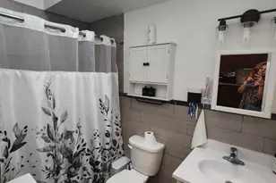 245 W Grand, Elizabeth, NJ 07202 - Photo 16