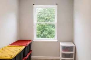 52 Holland St, Newark, NJ 07103 - Photo 8