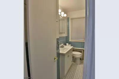 39 Chestnut St, Wallington, NJ 07057 - Photo 10