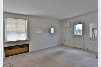 39 Chestnut St, Wallington, NJ 07057 - Photo 16