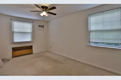 39 Chestnut St, Wallington, NJ 07057 - Photo 20