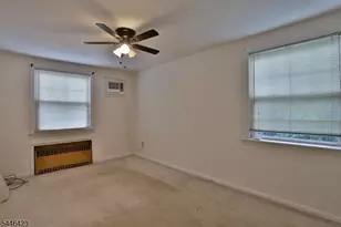 39 Chestnut St, Wallington, NJ 07057 - Photo 20