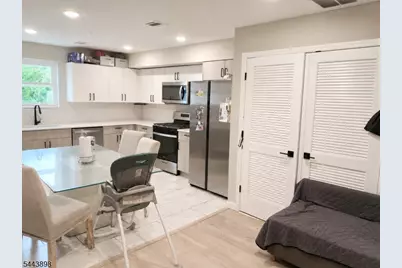 52 Holland St, Newark, NJ 07103 - Photo 2