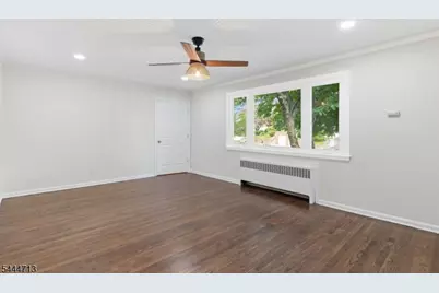 322 Broughton Ave, Bloomfield, NJ 07003 - Photo 2