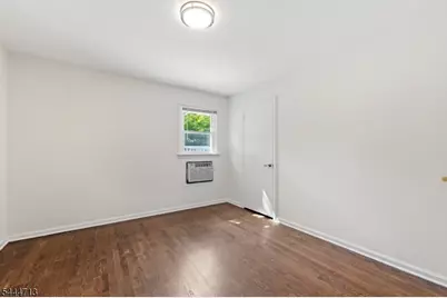322 Broughton Ave, Bloomfield, NJ 07003 - Photo 16