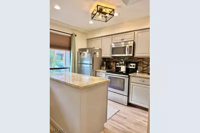 528 Upperway, Wharton, NJ 07885 - Photo 2