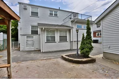 39 Chestnut St, Wallington, NJ 07057 - Photo 4