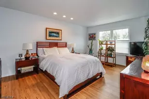 136 Coburn Ln, Franklin Township, NJ 08873 - Photo 18