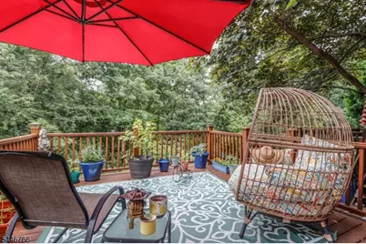 136 Coburn Ln, Franklin Township, NJ 08873 - Photo 28