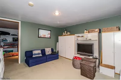 136 Coburn Ln, Franklin Township, NJ 08873 - Photo 26