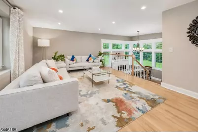 22 Bromley Ct, New Providence, NJ 07974 - Photo 4