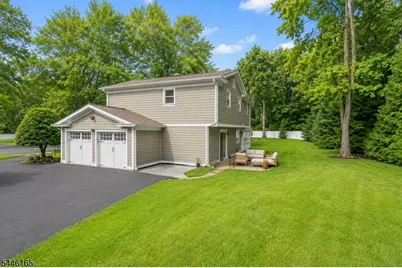 22 Bromley Ct, New Providence, NJ 07974 - Photo 12