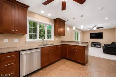 22 Bromley Ct, New Providence, NJ 07974 - Photo 14