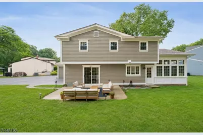 22 Bromley Ct, New Providence, NJ 07974 - Photo 10