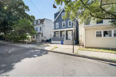 16 New St #2, Montclair, NJ 07042 - Photo 2