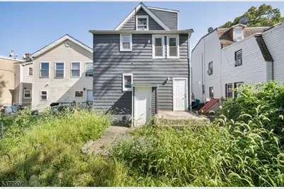 16 New St #2, Montclair, NJ 07042 - Photo 4
